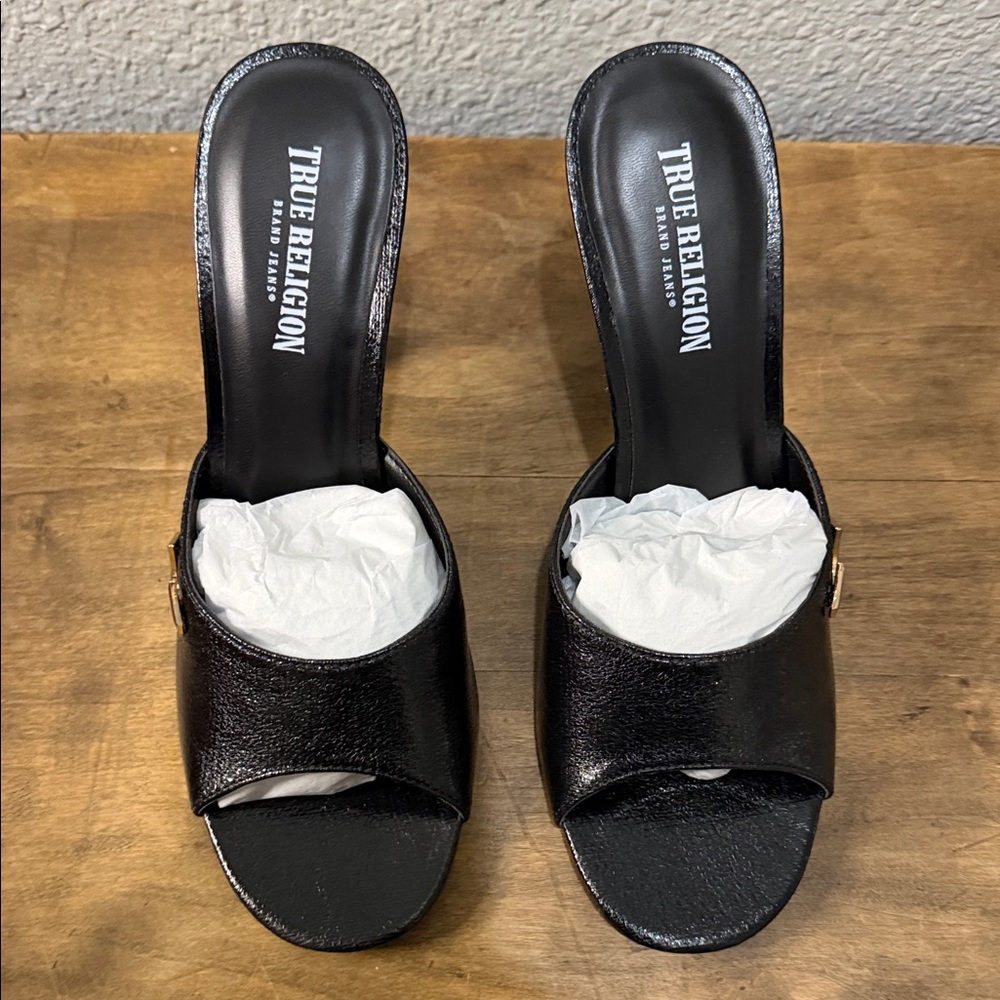 True Religion Sophia Black Open-Toe Heels size 9 New in Box - Picture 2 of 5